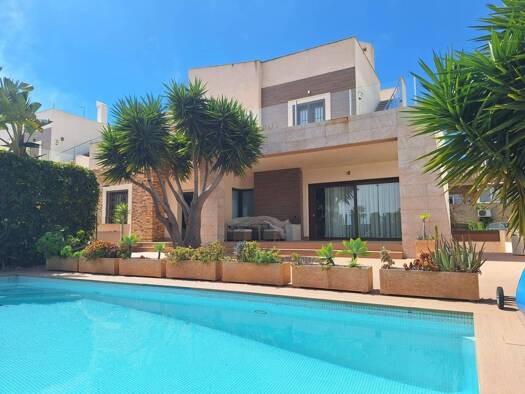 Villa zum Kauf 758.000 € 4 Zimmer 306 m² ARGONAUTA Torrevieja 03183