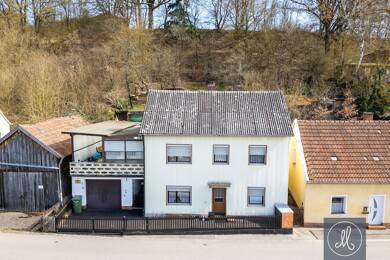 Haus zum Kauf 184.500 € 5 Zimmer 156 m² 596 m² Grundstück frei ab 01.07.2025 Steinsberg Regenstauf 93128