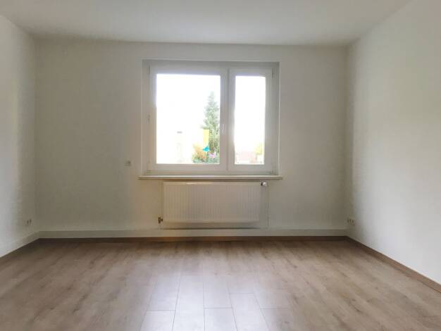 Wohnung zur Miete 348 € 3 Zimmer 58 m² 3. Geschoss frei ab sofort Louis-Petermann-Straße 15 Geithain Geithain 04643
