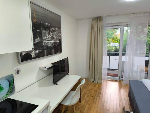 Wohnung zur Miete 40 € 1 Zimmer 23 m² frei ab sofort Rödelheimer Parkweg 5 Rödelheim Mitte-West 60489