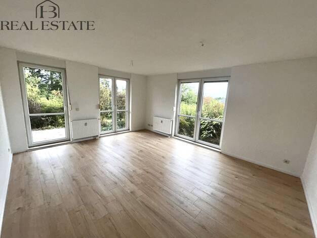 Wohnung zur Miete 485 € 3 Zimmer 71,8 m² frei ab 01.10.2026 Magnolienweg 2 Oschersleben Oschersleben 39387