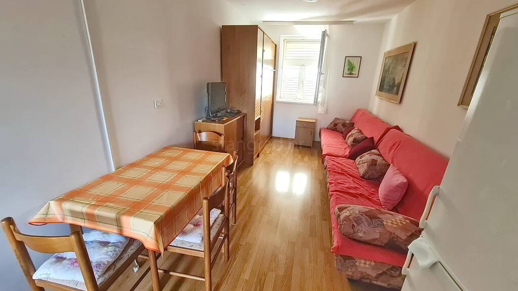 Studio zum Kauf 135.000 € 1 Zimmer 20 m² 2. Geschoss Omisalj 51513