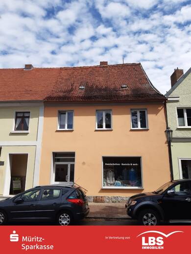 Reihenmittelhaus zum Kauf provisionsfrei 139.000 € 3 Zimmer 72 m² 155 m² Grundstück Röbel Röbel 17207