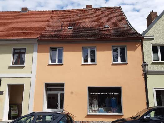 Reihenmittelhaus zum Kauf provisionsfrei 139.000 € 3 Zimmer 72 m² 155 m² Grundstück Röbel Röbel/Müritz 17207