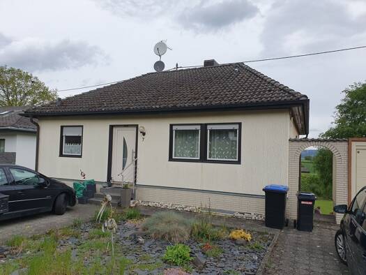 Wohnung zur Miete 695 € 4 Zimmer 96 m² Geschoss EG/2 frei ab 01.08.2026 In der Hellbitz 7 Immert 54426