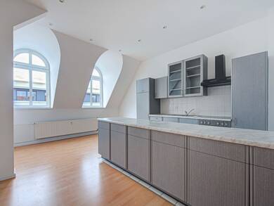 Wohnung zum Kauf provisionsfrei 312.000 € 2 Zimmer 71,2 m² Dachgeschoss, 4. Geschoss frei ab sofort Lückstraße 46 Lichtenberg Berlin 10317