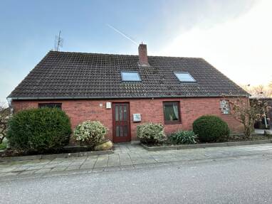 Einfamilienhaus zum Kauf 199.000 € 6 Zimmer 98,4 m² 738 m² Grundstück Epenwöhrden 25704
