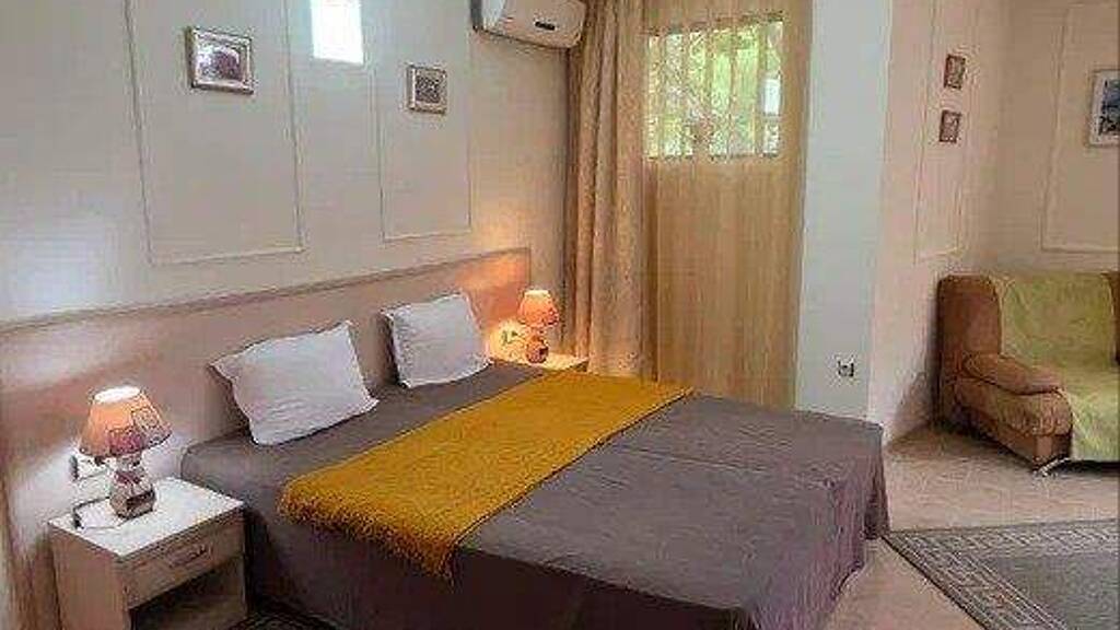 Studio zur Miete 300 € 1 Zimmer 44 m² 1. Geschoss frei ab sofort Sunny Beach 8240