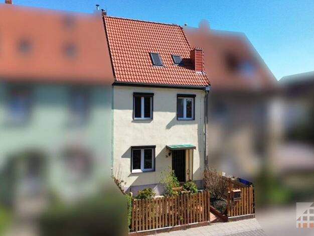 Reihenmittelhaus zum Kauf provisionsfrei 94.000 € 5 Zimmer 100 m² 208 m² Grundstück Leuna 06237