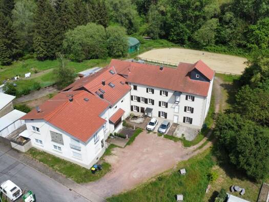 Reiterhof zum Kauf 849.000 € 3.483 m² Grundstück Emmersweiler Großrosseln 66352