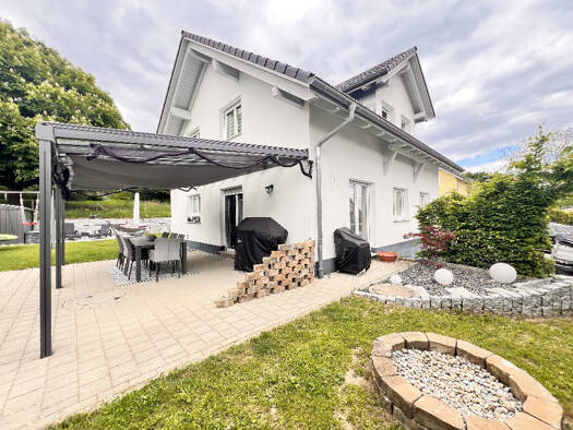 Einfamilienhaus zum Kauf 765.000 € 6 Zimmer 184,6 m² 688 m² Grundstück Hänner Murg 79730