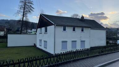Einfamilienhaus zum Kauf 78.000 € 5 Zimmer 150 m² 1.385 m² Grundstück Polenz Neustadt 01844