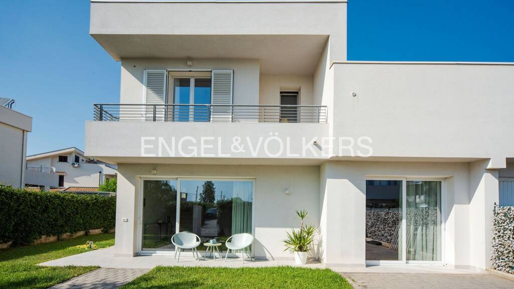 Haus zum Kauf 380.000 € 6 Zimmer 120 m² 350 m² Grundstück Traversa Carrozziere 23 Carrozziere 96100