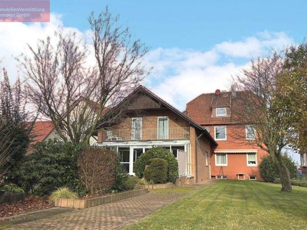 Mehrfamilienhaus zum Kauf 349.000 € 11 Zimmer 330 m² 1.250 m² Grundstück frei ab sofort Stadthagen Stadthagen 31655