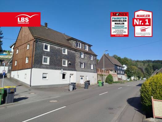 Doppelhaushälfte zum Kauf 179.000 € 6 Zimmer 150 m² 135 m² Grundstück Oberagger Reichshof 51580