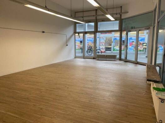 Verkaufsfläche zur Miete 431 € 1 Zimmer 75 m² Verkaufsfläche Berliner Platz 11 West Ratingen 40880