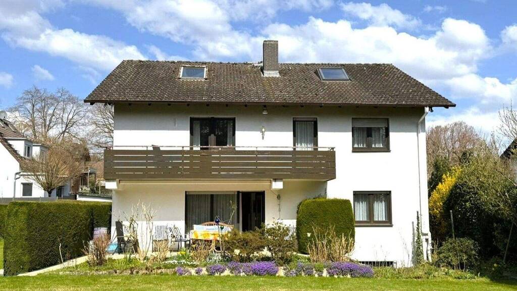 Einfamilienhaus zum Kauf 1.190.000 € 7 Zimmer 251,5 m² 499 m² Grundstück frei ab sofort Dornholzhausen Bad Homburg vor der Höhe 61350