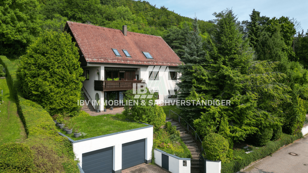 Einfamilienhaus zum Kauf 490.000 € 7 Zimmer 290 m² 1.026 m² Grundstück Sulzbach-Rosenberg 92237