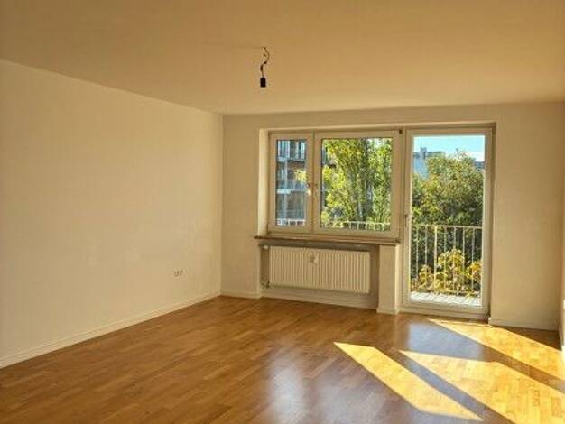Wohnung zur Miete 1.822 € 3 Zimmer 103,6 m² 4. Geschoss frei ab 18.11.2026 Riesenfeldstraße 72 Milbertshofen-Am Hart München 80809