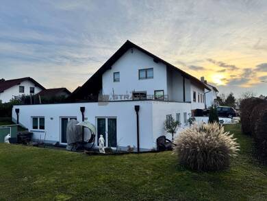 Einfamilienhaus zum Kauf 1.130.000 € 10 Zimmer 379 m² 1.055 m² Grundstück Oberahrain Essenbach 84051