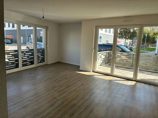 Wohnung zur Miete 1.291 € 2 Zimmer 74,7 m² EG frei ab sofort Am Gatherhof 41 Rath Düsseldorf 40472