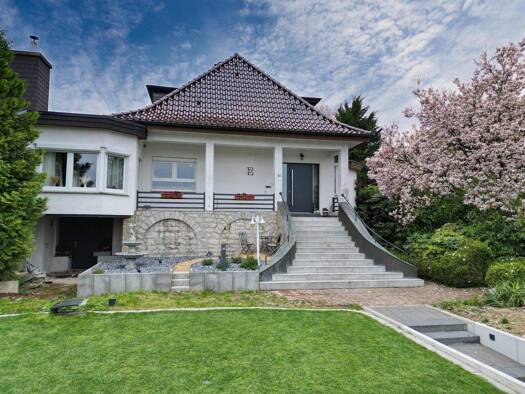 Einfamilienhaus zum Kauf provisionsfrei 394.900 € 7 Zimmer 215 m² 1.156 m² Grundstück Horn Horn-Bad Meinberg 32805