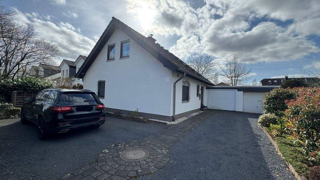 Einfamilienhaus zum Kauf 450.000 € 4 Zimmer 113 m² 766 m² Grundstück Oberpleis Königswinter 53639