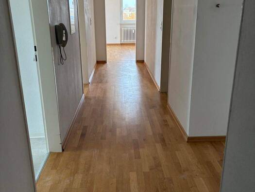 Wohnung zur Miete 450 € 2 Zimmer 61 m² 7. Geschoss frei ab sofort Bergl Schweinfurt 97424