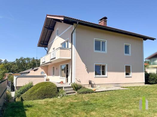 Einfamilienhaus zum Kauf 825.000 € 7,5 Zimmer 200 m² 667 m² Grundstück Elixhausen 5161