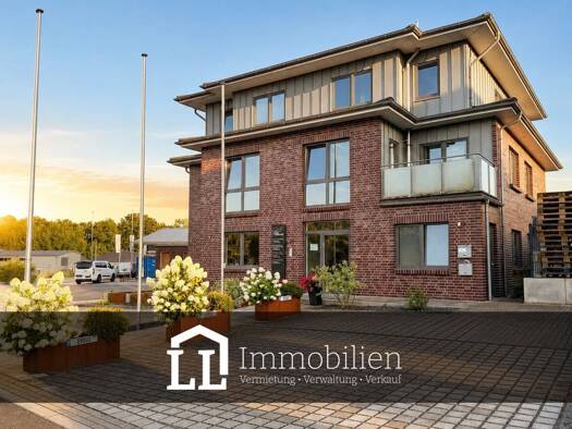 Büro zur Miete provisionsfrei 12 € 223 m² Bürofläche teilbar ab 94 m² Bad Bramstedt 24576