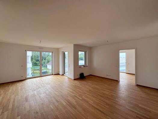 Wohnung zur Miete 1.160 € 3 Zimmer 90,9 m² Geschoss 2/4 frei ab sofort Plattling Plattling 94447