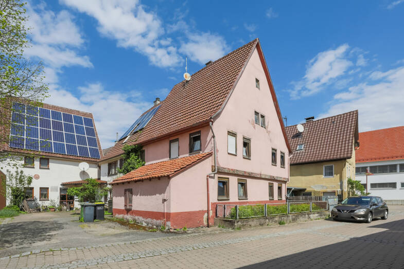 Einfamilienhaus zum Kauf 128.000 € 5 Zimmer 86,8 m² 140 m² Grundstück Wiernsheim Wiernsheim 75446