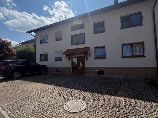 Mehrfamilienhaus zum Kauf als Kapitalanlage geeignet 980.000 € 16 Zimmer 430 m² 909 m² Grundstück Donaueschingen Donaueschingen 78166