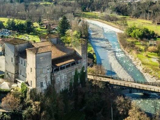 Haus zum Kauf 10.000.000 € 1.800 m² Licciana Nardi 54016