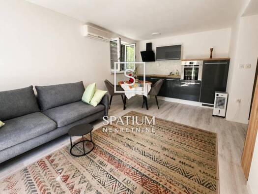 Wohnung zur Miete 450 € 1 Zimmer 36 m² Omisalj Omišalj