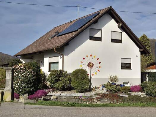 Einfamilienhaus zum Kauf 730.000 € 7 Zimmer 176 m² 791 m² Grundstück Untere Dorfstraße Rheinfelden Rheinfelden (Baden) 79618