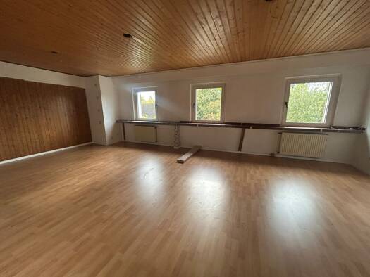 Wohnung zur Miete 580 € 3 Zimmer 99 m² 2. Geschoss frei ab 01.11.2026 Bahnhofstr. 224 Vierlinden Duisburg 47178