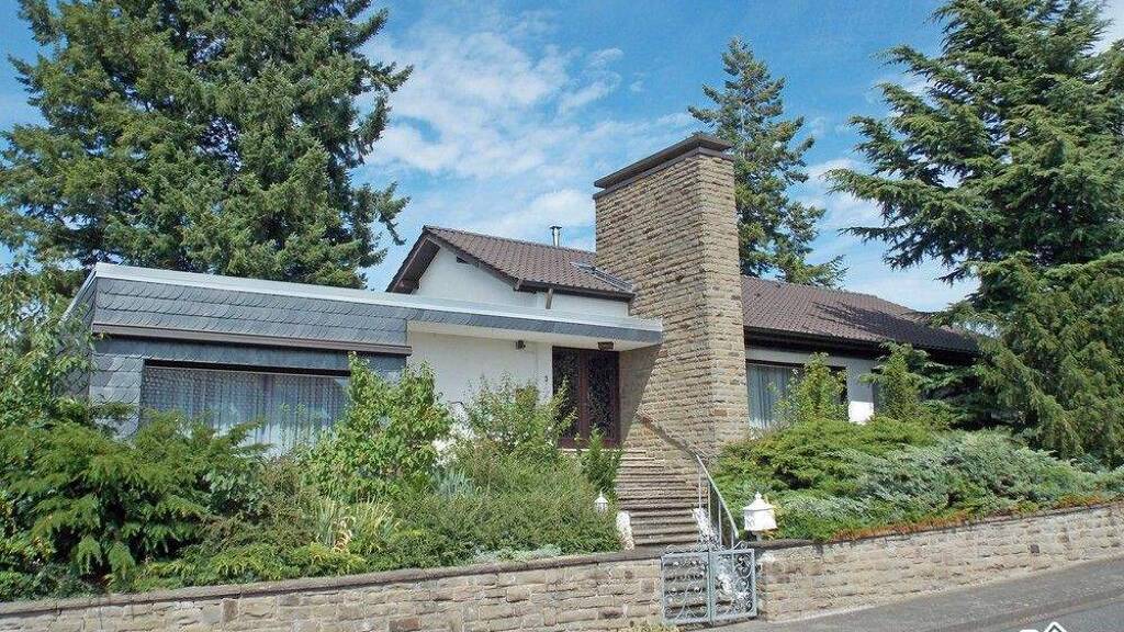 Einfamilienhaus zum Kauf 399.000 € 5 Zimmer 180 m² 1.560 m² Grundstück Kirspenich Bad Münstereifel / Kirspenich 53902