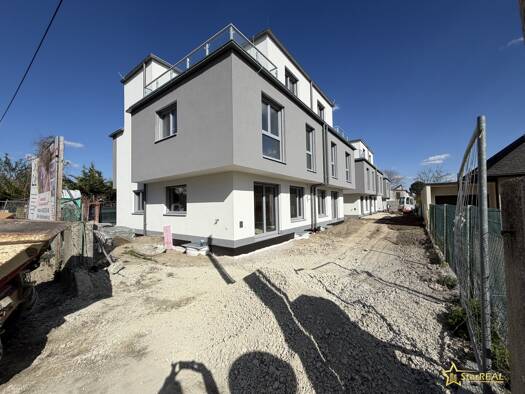 Doppelhaushälfte zum Kauf - Erstbezug 619.900 € 5 Zimmer 138 m² 180 m² Grundstück Haffnergasse Wien 1220