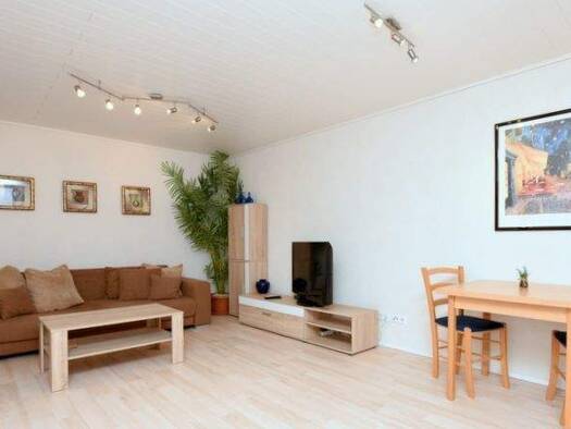 Wohnung zur Miete Wohnen auf Zeit 750 € 2 Zimmer 40 m² frei ab 01.01.2026 Binningen Hilzingen 78247