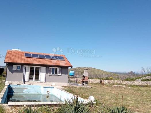 Einfamilienhaus zum Kauf 105.000 € 3 Zimmer 75 m² Raslina, Šibenik - Okolica Šibenik 22000