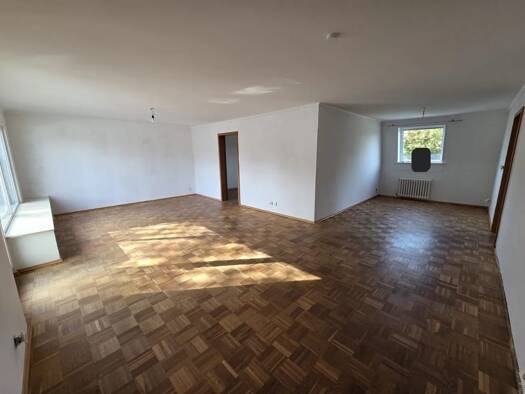 Wohnung zur Miete 730 € 2 Zimmer 84 m² Geschoss 2/3 frei ab 01.12.2026 Klosterhardt-Süd Oberhausen 46119
