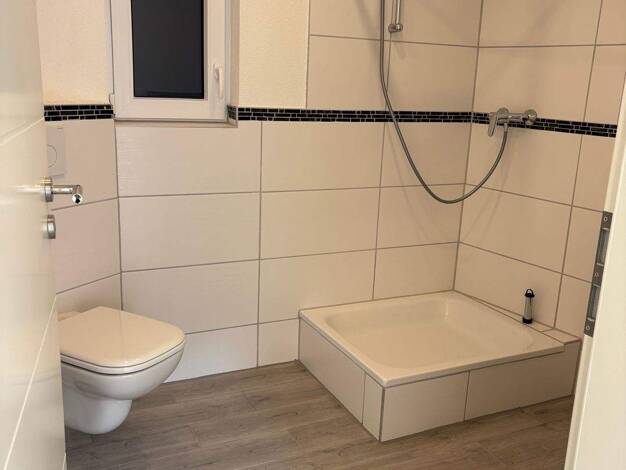 Wohnung zur Miete 490 € 2 Zimmer 40 m² 2. Geschoss frei ab sofort Steinburgstraße 12 Unterdürrbach Würzburg 97080