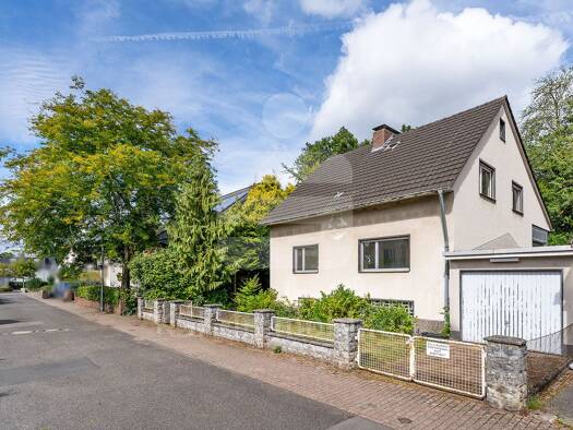 Einfamilienhaus zum Kauf 560.000 € 4 Zimmer 130 m² 664 m² Grundstück Alt-Refrath Bergisch Gladbach 51427
