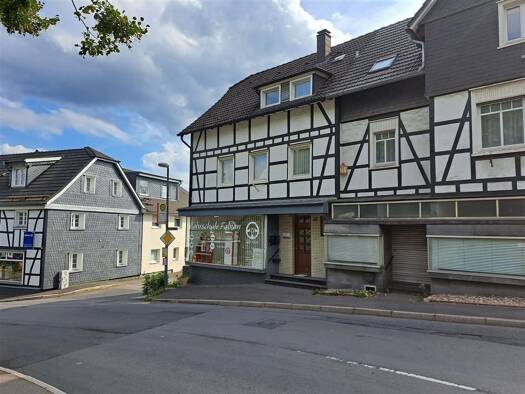 Mehrfamilienhaus zum Kauf 295.000 € 9 Zimmer 230 m² 537 m² Grundstück Kürten 51515