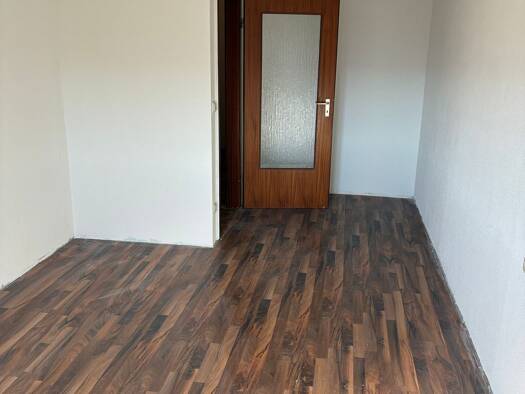 Wohnung zur Miete 580 € 2 Zimmer 53 m² Geschoss 2/4 frei ab 12.10.2026 Nordstadt Pforzheim 75177