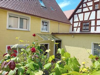 Haus zum Kauf provisionsfrei 395.000 € 6,5 Zimmer 235 m² 210 m² Grundstück Kirchplatz 6 Windsbach Windsbach 91575