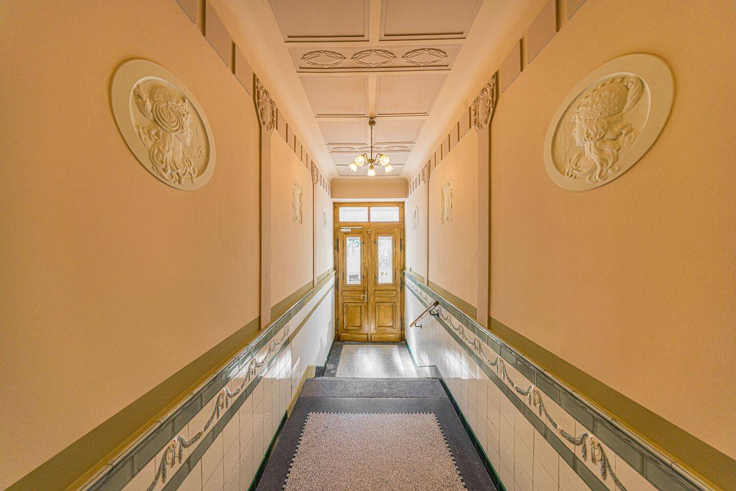 Property thumbnail 11