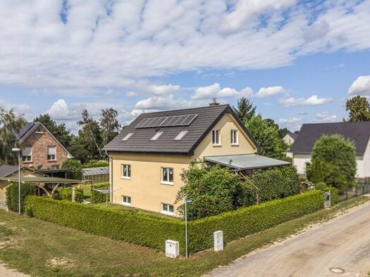 Einfamilienhaus zum Kauf 646.000 € 6 Zimmer 143 m² 709 m² Grundstück Rohrbeck Dallgow-Döberitz 14624
