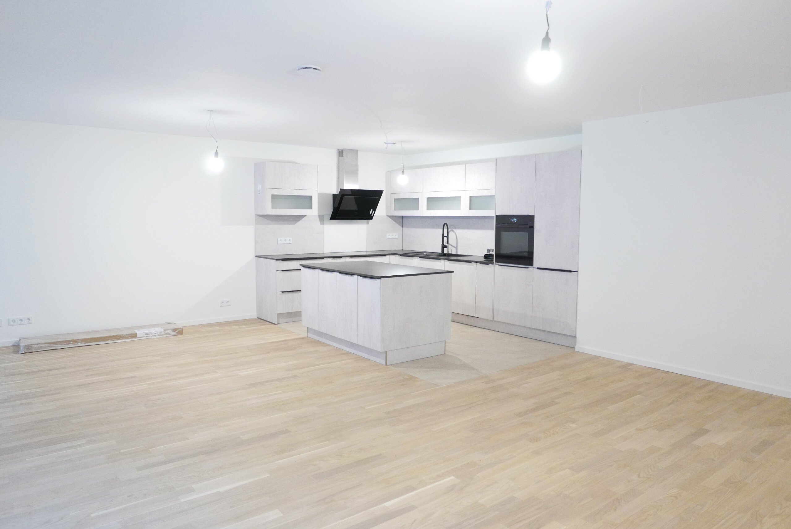 Wohnung zur Miete 2.270 € 3 Zimmer 108,3 m²<br/>Wohnfläche 01.04.2025<br/>Verfügbarkeit Bahnhof Feuerbach Stuttgart 70469